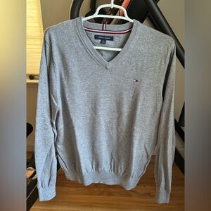 Men’s Tommy Hillfiger sweater